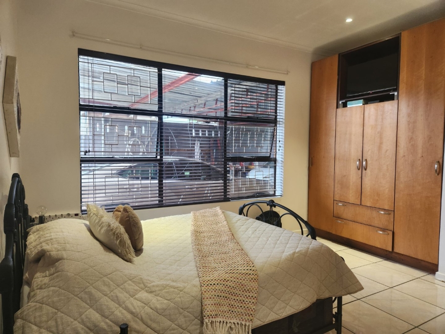 3 Bedroom Property for Sale in Levallia Western Cape